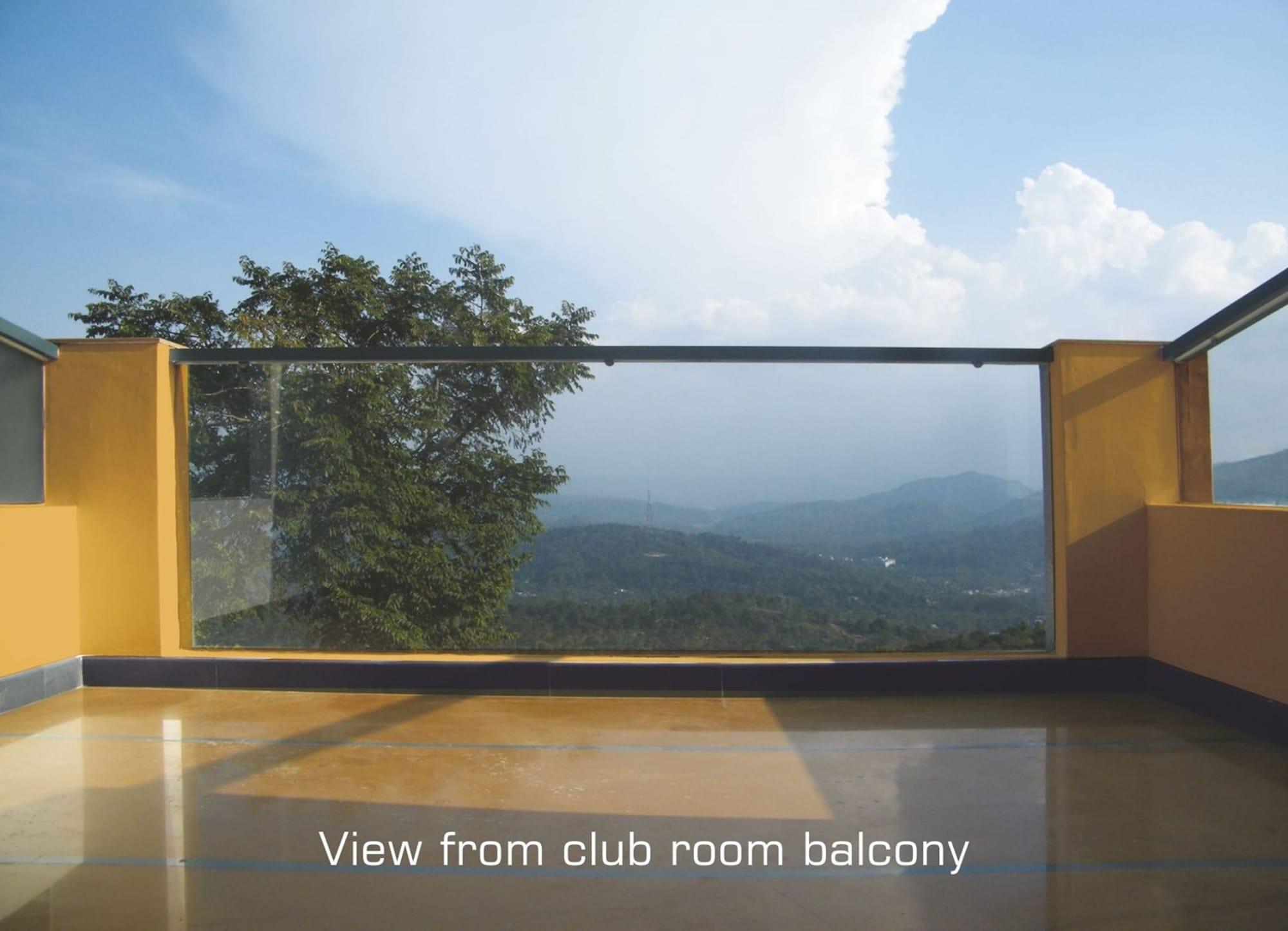 Poetree Thekkady Hotel Bagian luar foto