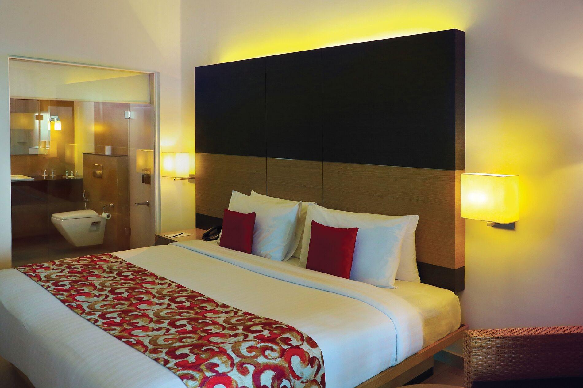 Poetree Thekkady Hotel Bagian luar foto