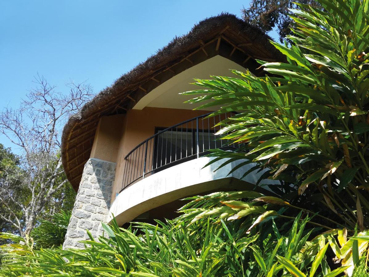 Poetree Thekkady Hotel Bagian luar foto