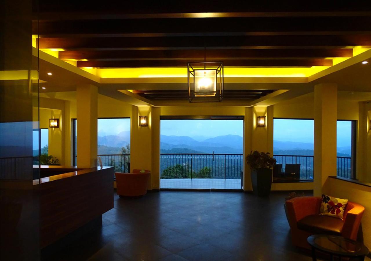 Poetree Thekkady Hotel Bagian luar foto