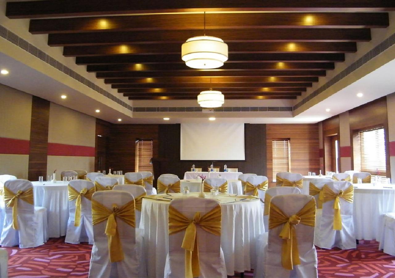 Poetree Thekkady Hotel Bagian luar foto