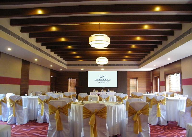 Poetree Thekkady Hotel Bagian luar foto