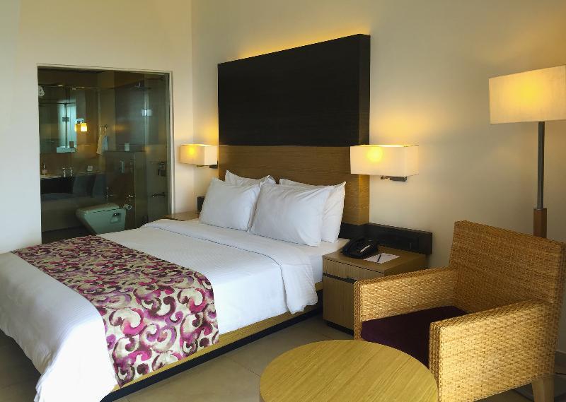 Poetree Thekkady Hotel Bagian luar foto